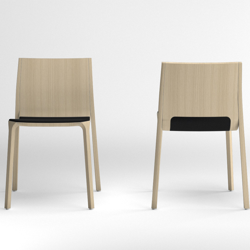 Silla "SILU" de madera roble