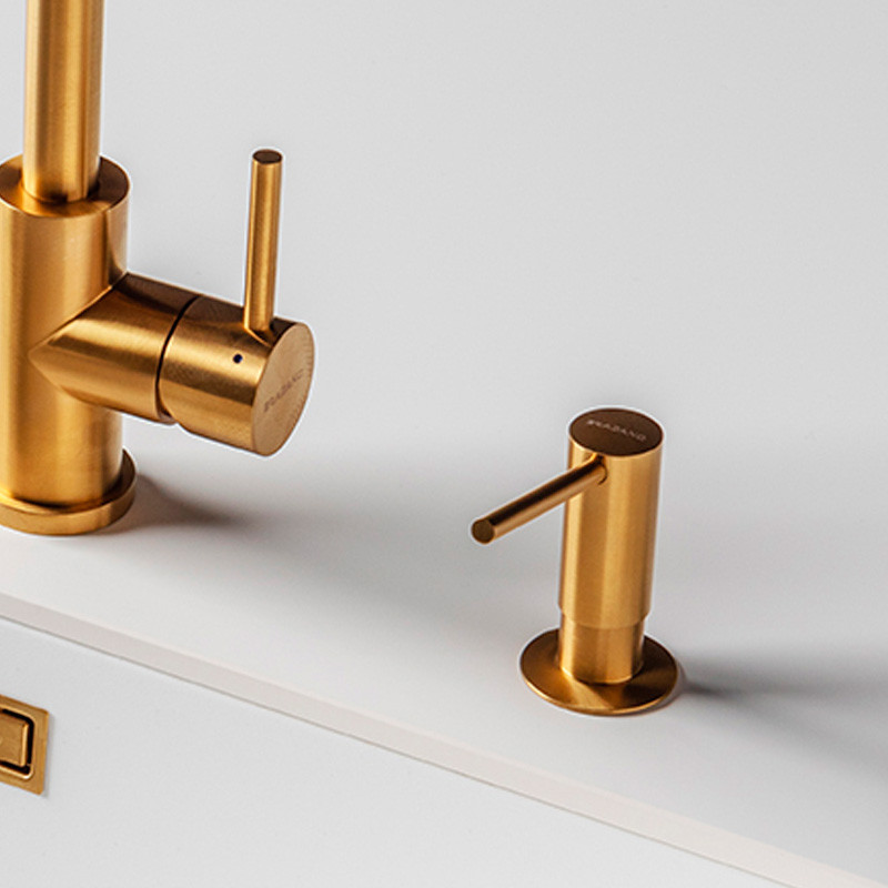 dispensador jabon fregadero dorado